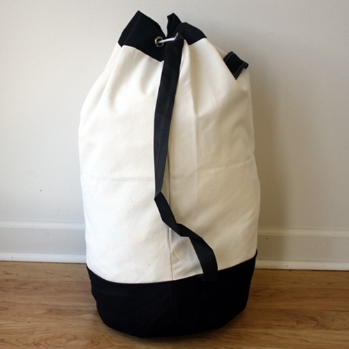 Wholesale Heavy Canvas Laundry Bags W/Shoulder Strap